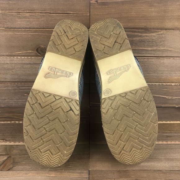 Dansko Clogs Textured Multicolor Canvas 9 - Picture 6 of 7